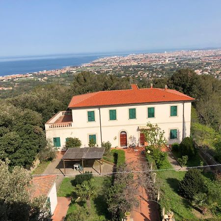 Room In Villa -Livorno - Montenero 外观 照片