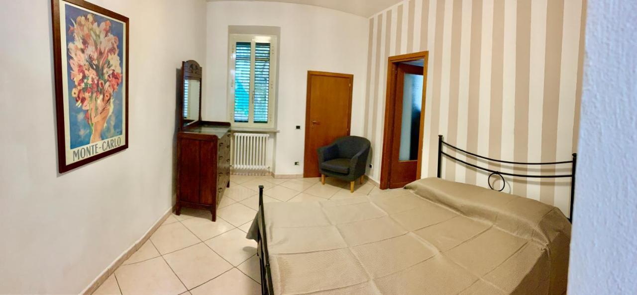 Room In Villa -Livorno - Montenero 外观 照片