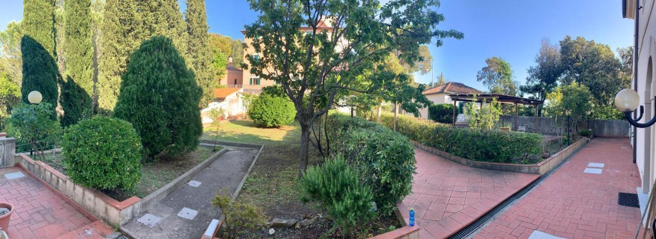 Room In Villa -Livorno - Montenero 外观 照片