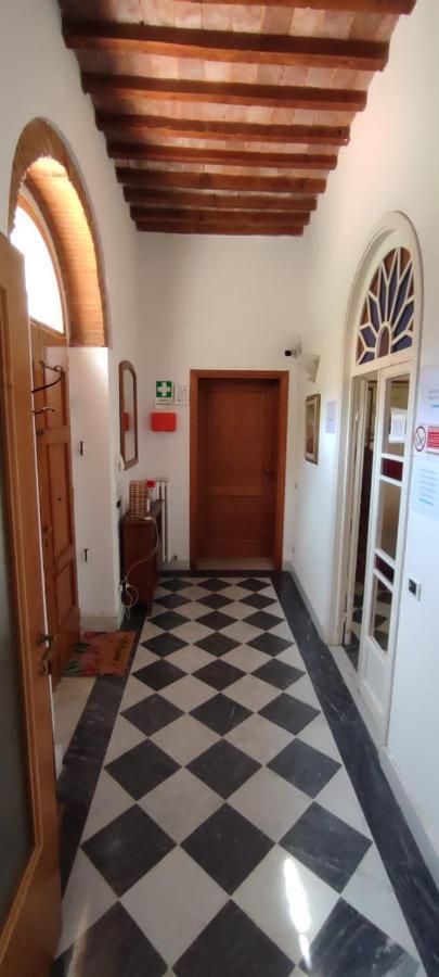 Room In Villa -Livorno - Montenero 外观 照片